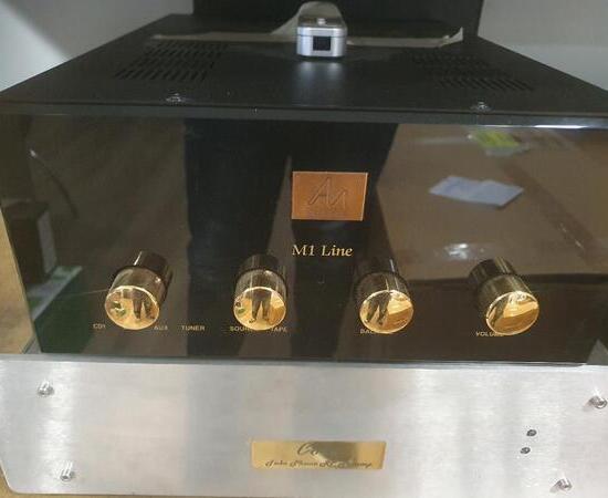 Audio Note m1 Line Preamplifier