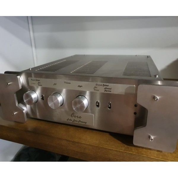 Core Audio Tube Line Preamp / USED