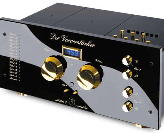 MBL 6010 D preamplifier Black/Gold