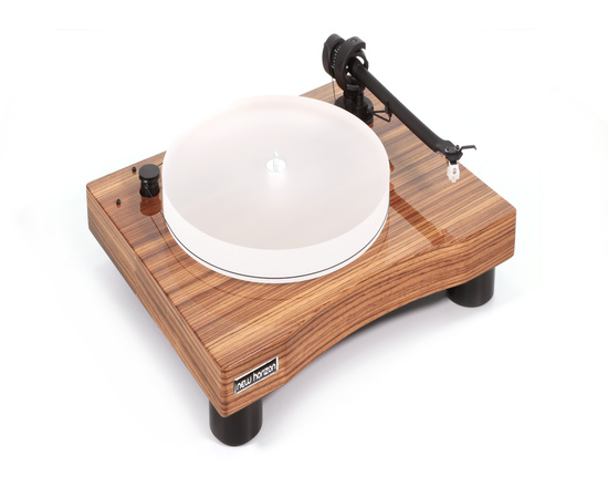 New Horizon - 301i Turntable High gloss wood