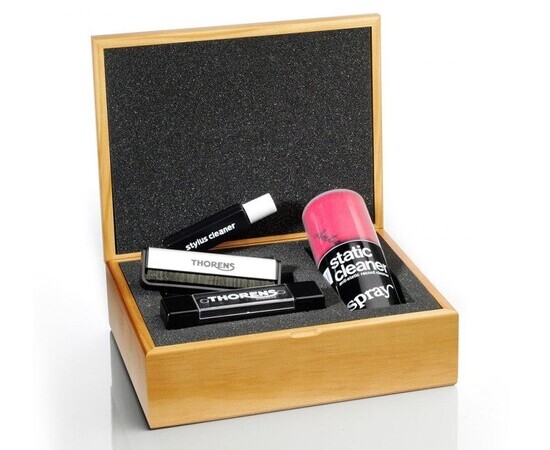 Thorens Cleaning set in a wooden box
