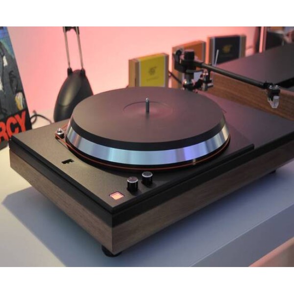 MoFi Electronics - MasterDeck Walnut