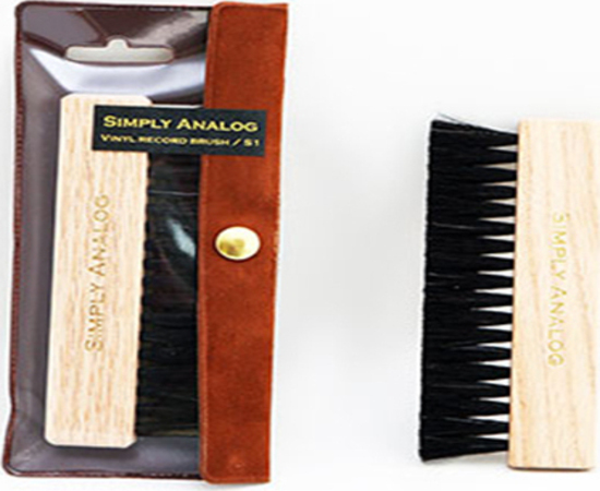 Simply Analog  Anti-static Natural Wooden Brush 